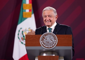 Gobierno de México otorgará visas temporales a migrantes centroamericanos para trabajar en obras públicas
