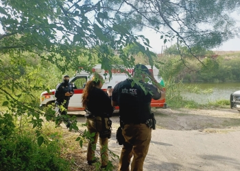 Hombre encontrado muerto en el río sufrió un infarto; estaba drogado
