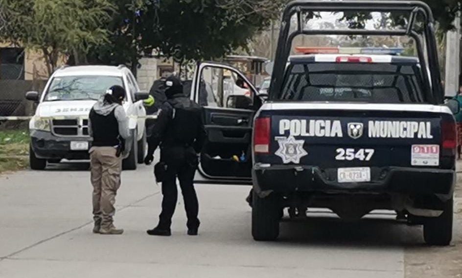 Deja puesta la llave y le roban vehículo de reciente modelo