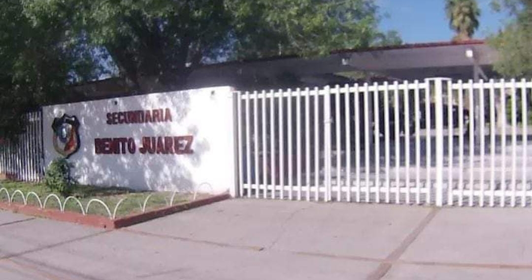 Roban 30 metros de tubería de cobre en secundaria Benito Juárez