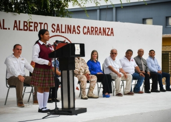 Brigada “Todos a la escuela” visita secundaria general Alberto Salinas Carranza