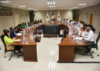 Aprueba Cabildo 6 millones de pesos para apoyo a los estudiantes en “Becas Con Todo”