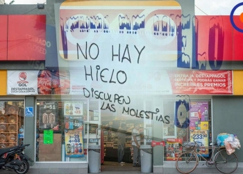 Por ola de calor comienza escasez de hielo y agua en garrafón