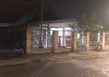 Decomisan 17 kilos de marihuana tras cateo