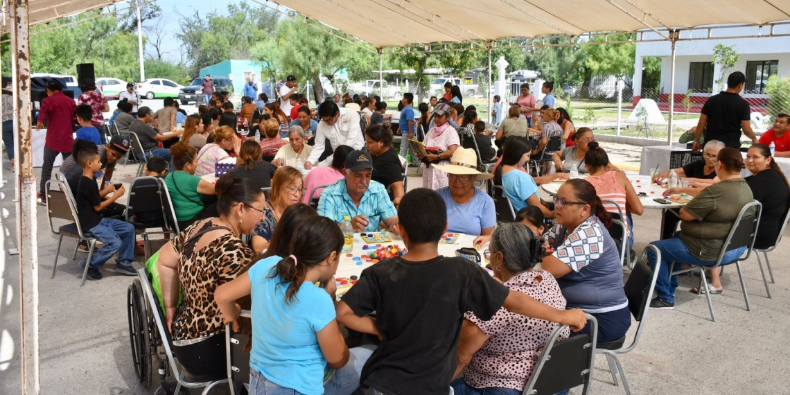 Reciben en San Isidro programa “Miércoles contigo en los Ejidos”