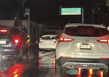 Lluvia en Piedras Negras deja colonias sin luz