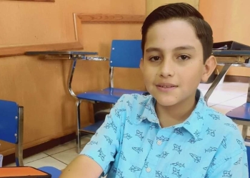 Niño saltillense se convierte en universitario