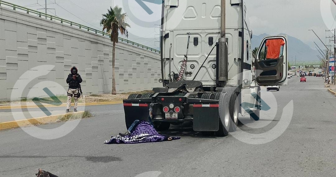 Muere tras ser atropellado con un tráiler