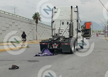 Muere tras ser atropellado con un tráiler