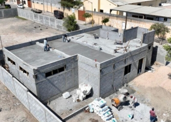 Van por más centros comunitarios