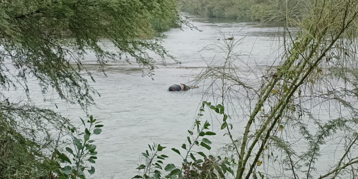 Flotan dos cuerpos en el Río Bravo