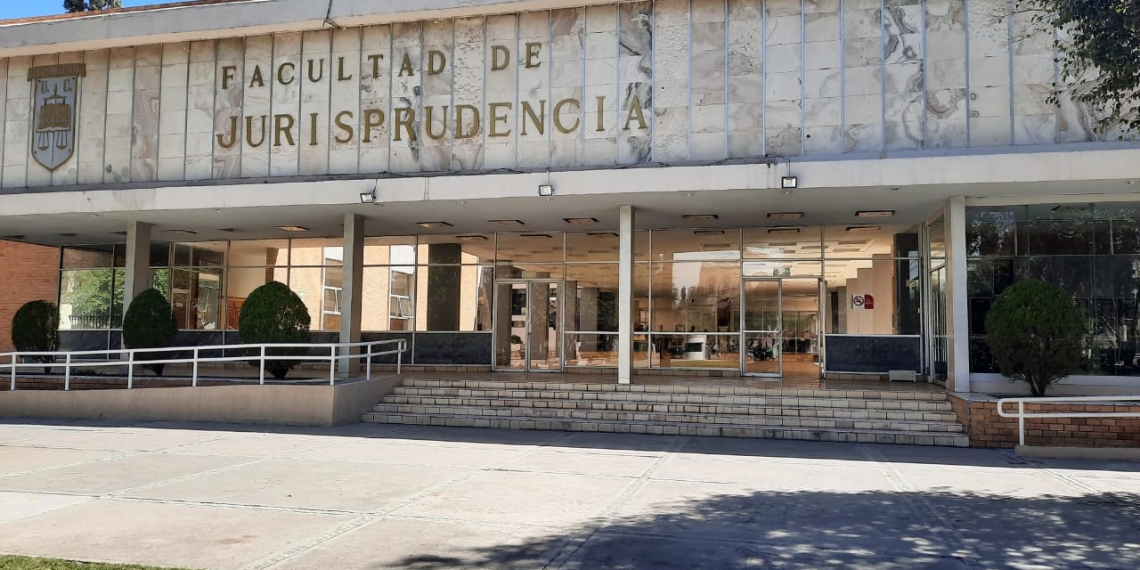 Ofrecen asesorías legales gratis