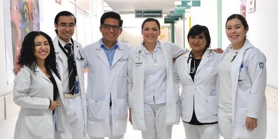 El IMSS busca cubrir 300 plazas para médicos especialistas en Coahuila