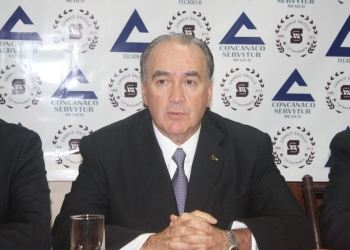 Advierten sobre los riesgos de reducir la jornada laboral en México