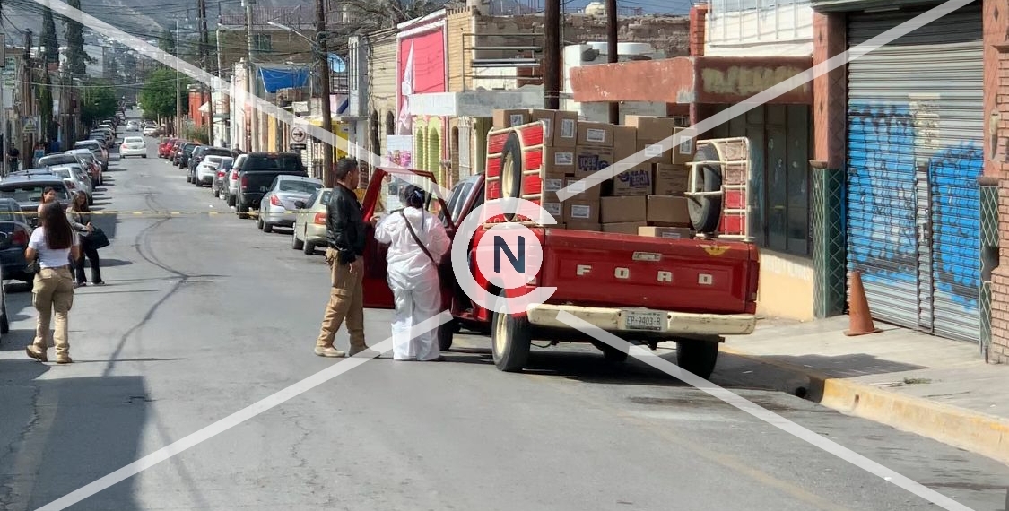 Se desvanece en su camioneta y después le roban su dinero