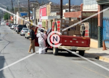 Se desvanece en su camioneta y después le roban su dinero