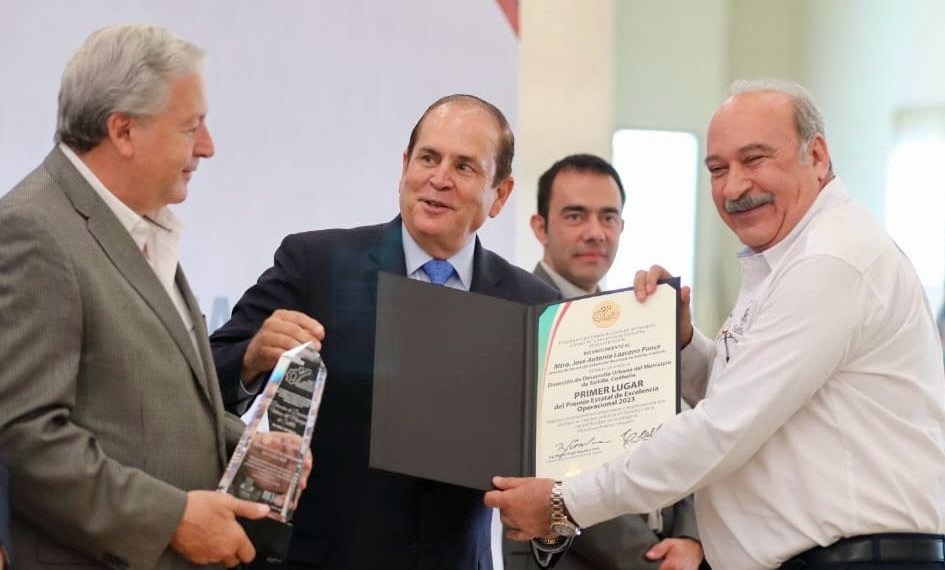 Otorga Canacintra reconocimiento a Saltillo