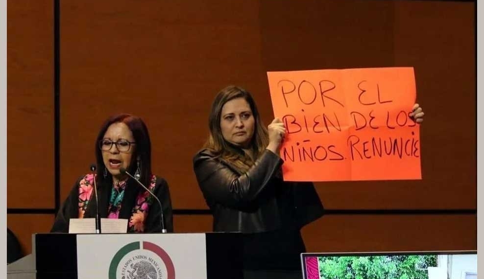 Piden renuncia de titular de la SEP en comparecencia