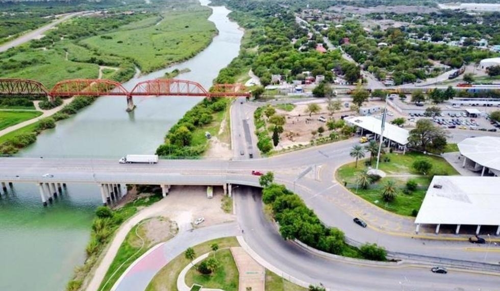 Coahuila busca ampliación de puentes fronterizos para impulsar comercio exterior