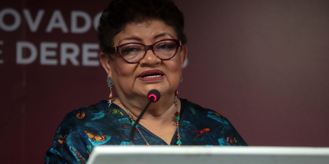 Fiscal de CDMX acusa a The New York Times de “sembrar mentira” sobre espionaje