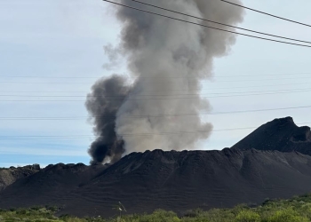 Ladrones provocan incendio en AHMSA