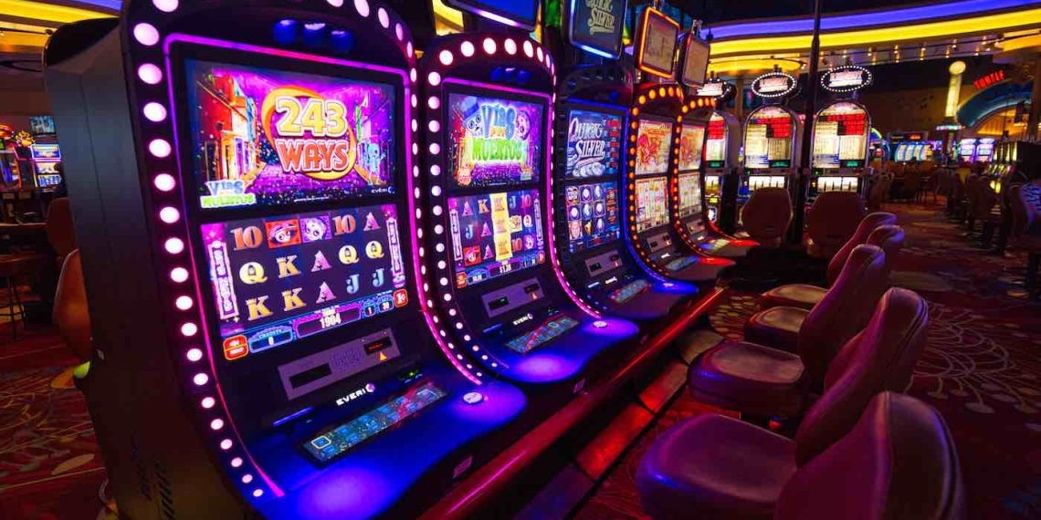 Prohíbe AMLO tragamonedas en casinos