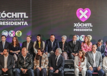 Xóchitl Gálvez presenta a su equipo de precampaña
