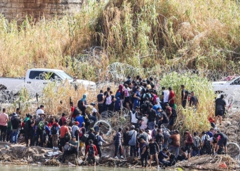 Puente Internacional I permanece cerrado ante ingreso masivo de indocumentados