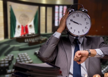 Se recorrería hasta 2024 aprobación de horario de la jornada laboral