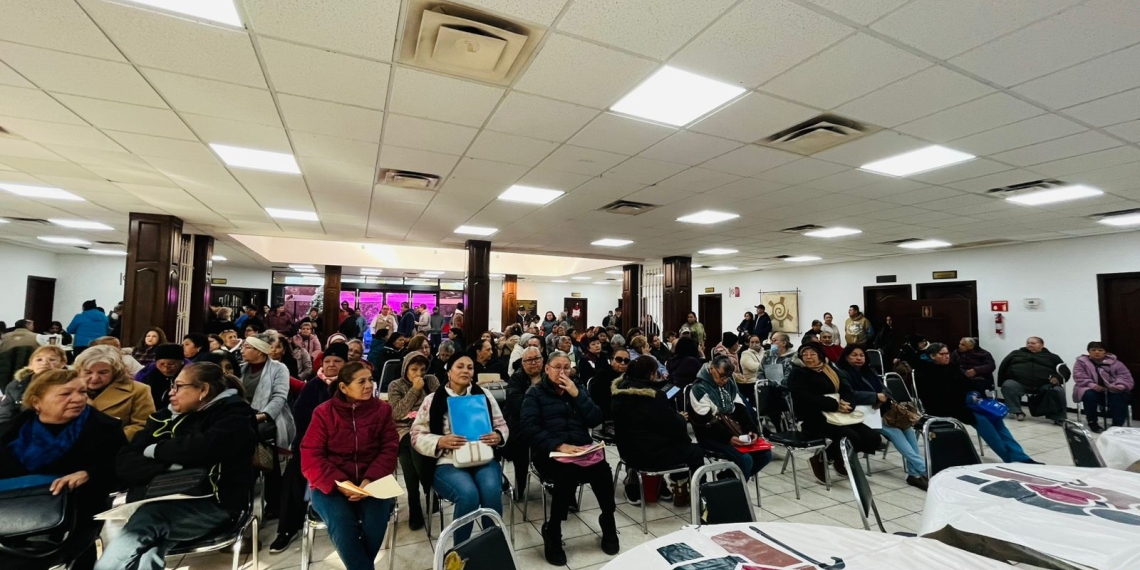 Entregan 150 tarjetas del Bienestar en Piedras Negras