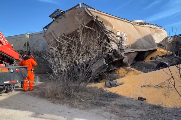Se descarrila el tren con carga de maíz en Río Escondido