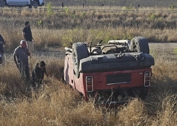 Trágico accidente en la autopista Premier: dos mujeres pierden la vida