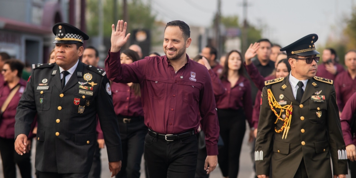 Piedras Negras conmemora la Revolución Mexicana con un desfile lleno de tradición y civismo