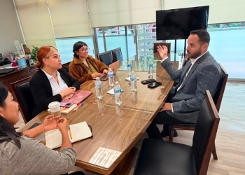 Jacobo Rodríguez gestiona en Ciudad de Mexico apoyo para centro de neurodesarrollo en Piedras Negras