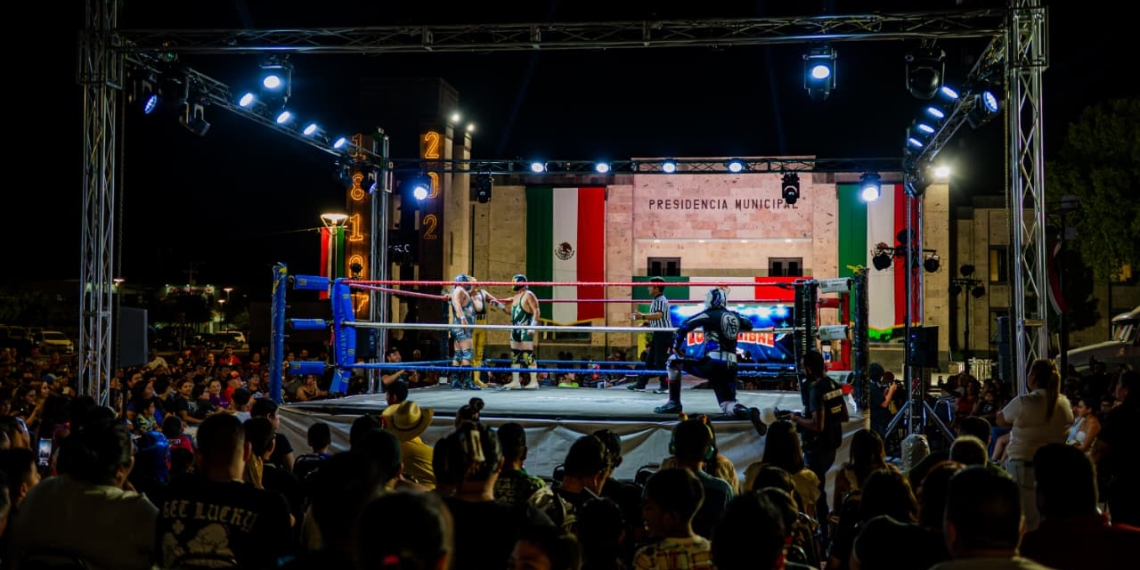Fiestas Patrias 2026 arrancan con gran función de lucha libre